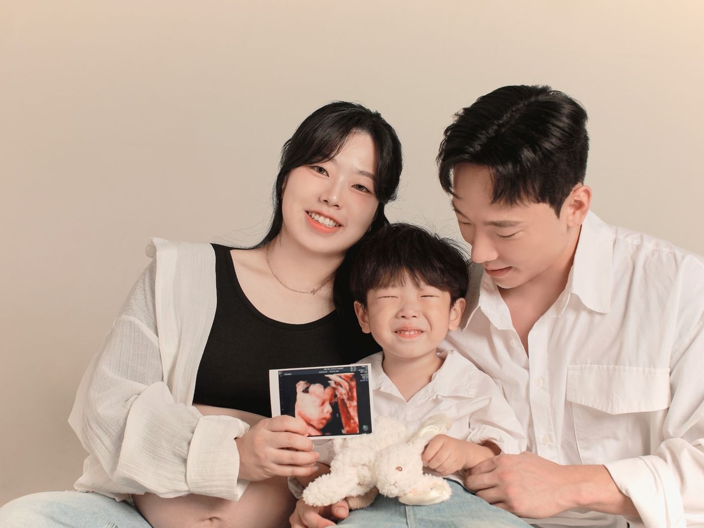 김시진 대표와 이예린 총괄 매니저 가족